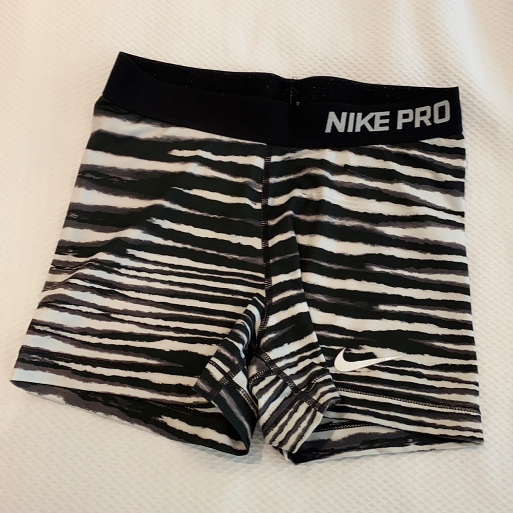Nike pro spandex shorts